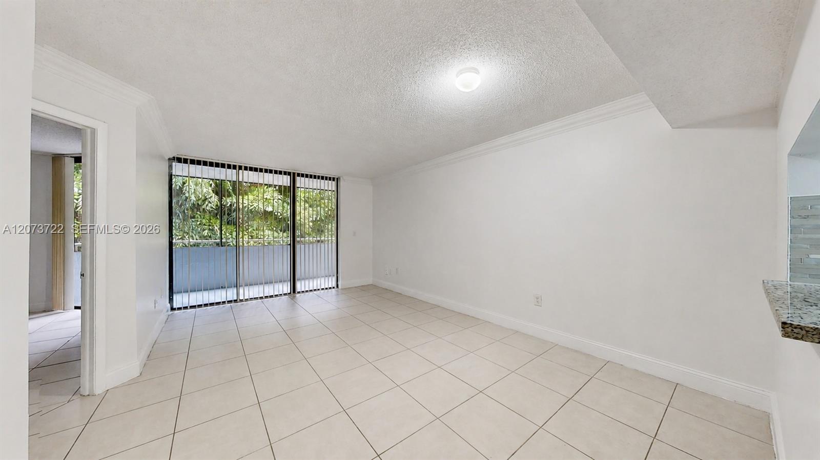 8275 Sw 152nd Avenue D-209 Property Photo 2