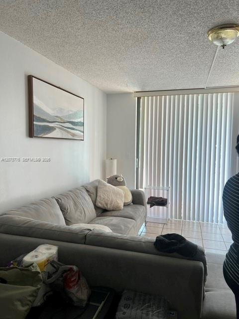 9682 Fontainebleau Boulevard 103 Property Photo 8