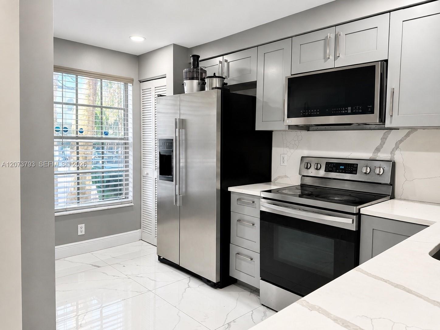 A12073793 Property Photo 2