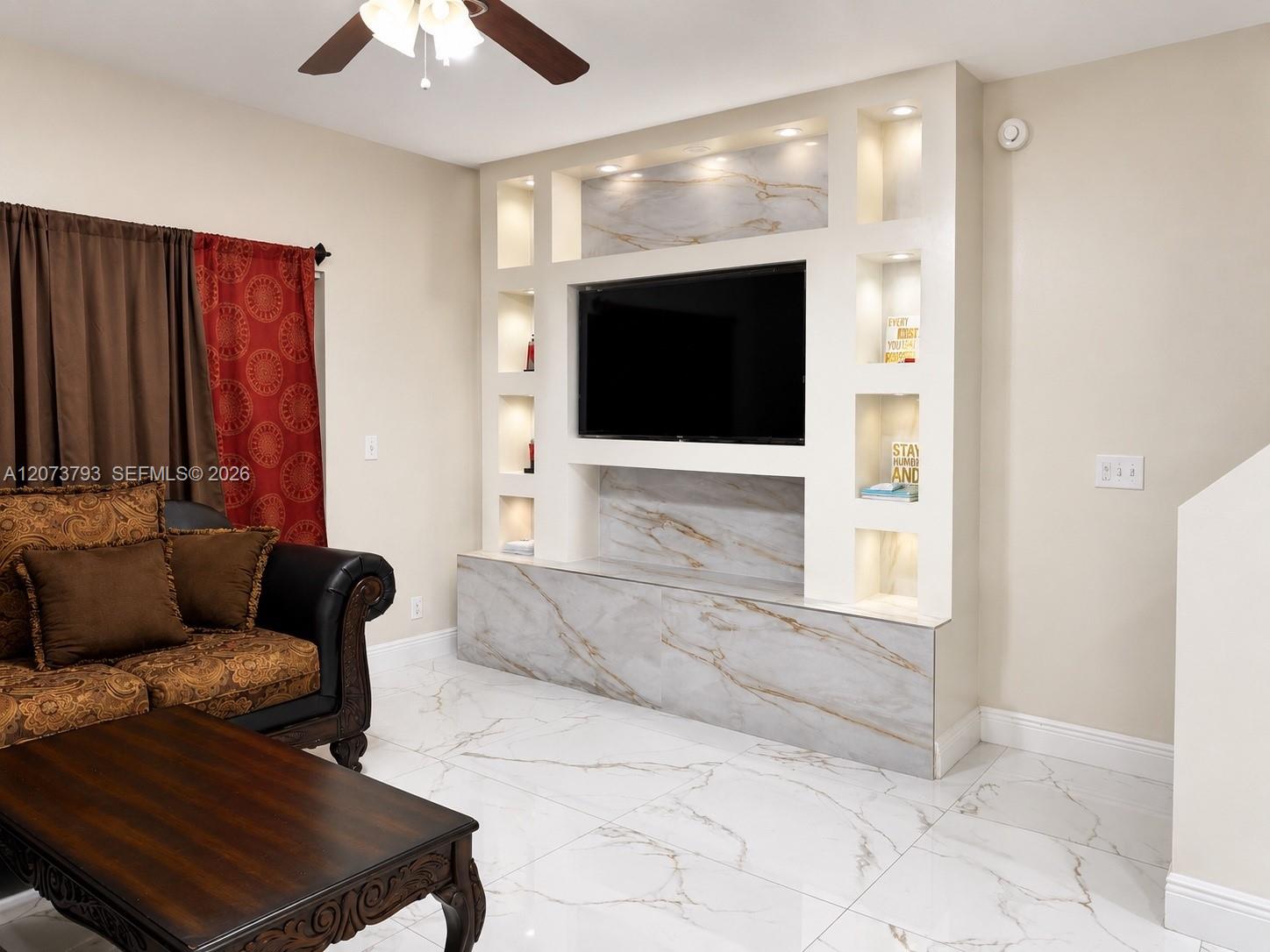 A12073793 Property Photo 6