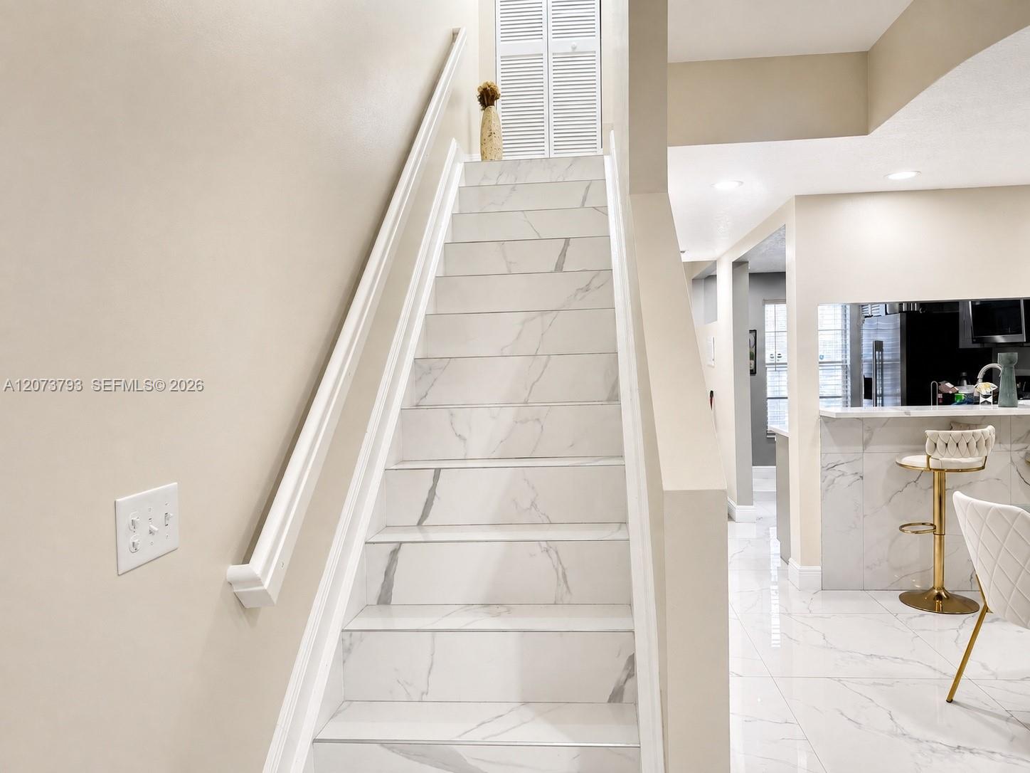 A12073793 Property Photo 7