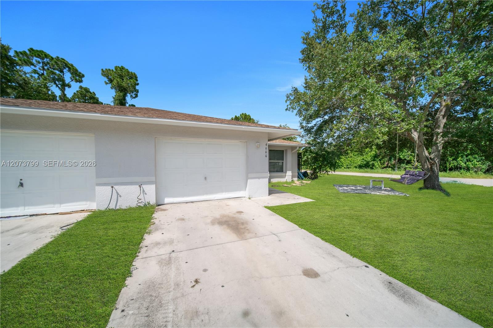 A12073799 Property Photo 21