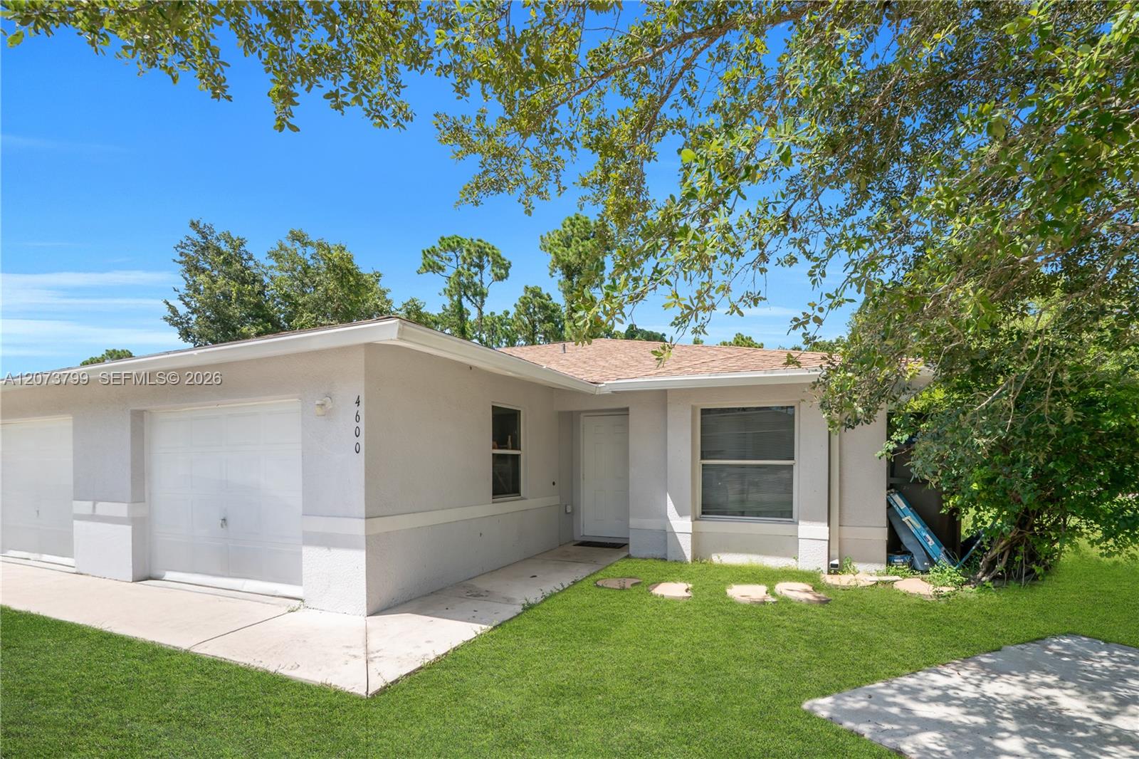 A12073799 Property Photo 22