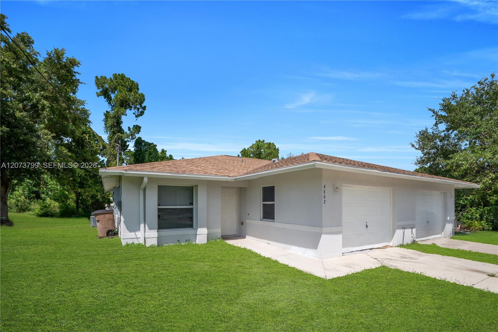 A12073799 Property Photo 39