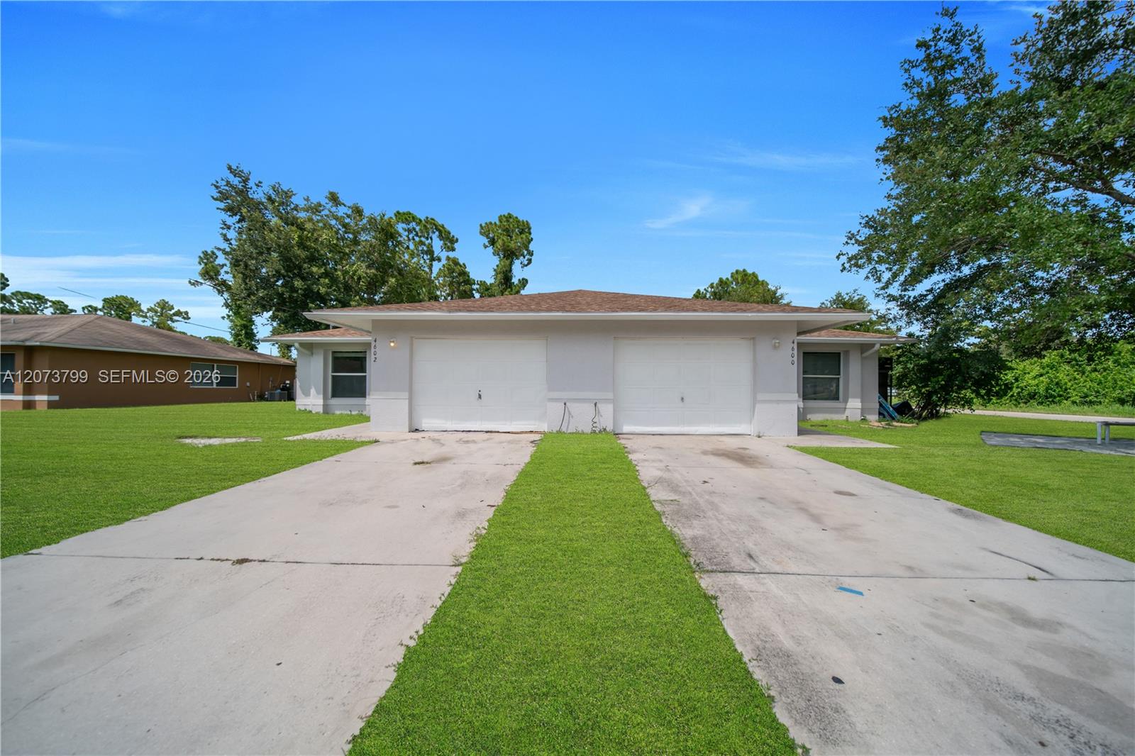 A12073799 Property Photo 46