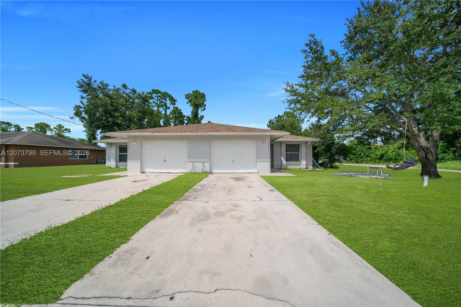 A12073799 Property Photo 48
