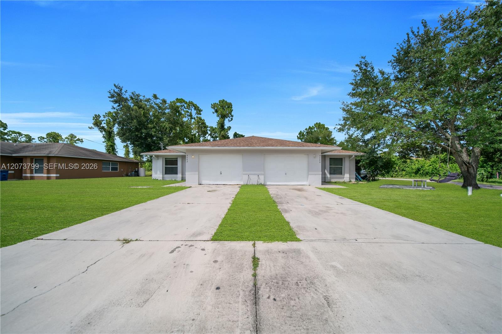 A12073799 Property Photo 50
