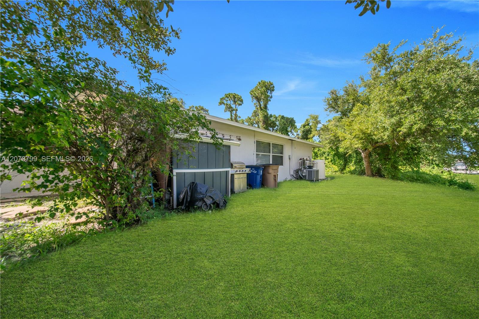 A12073799 Property Photo 51