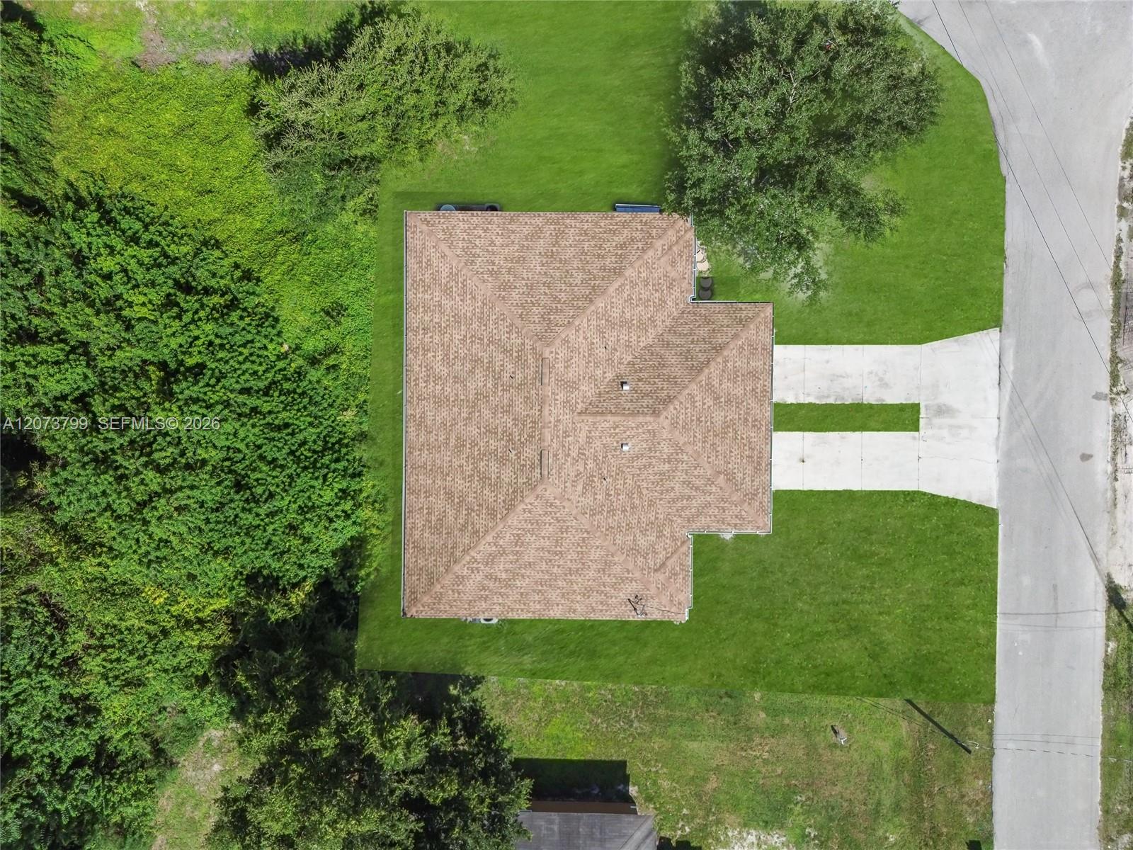 A12073799 Property Photo 55