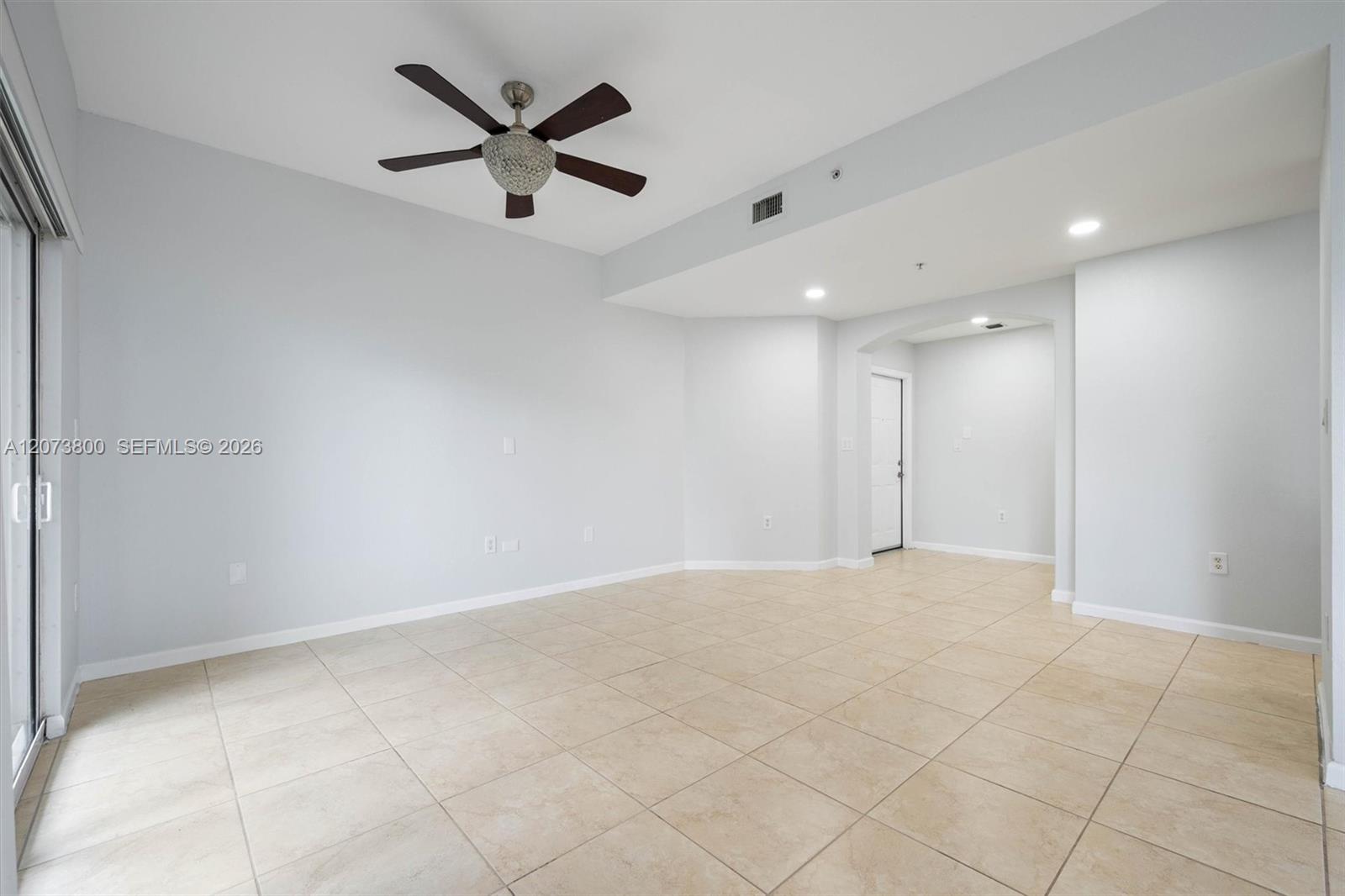 11503 Nw 89th Street 101 Property Photo 8