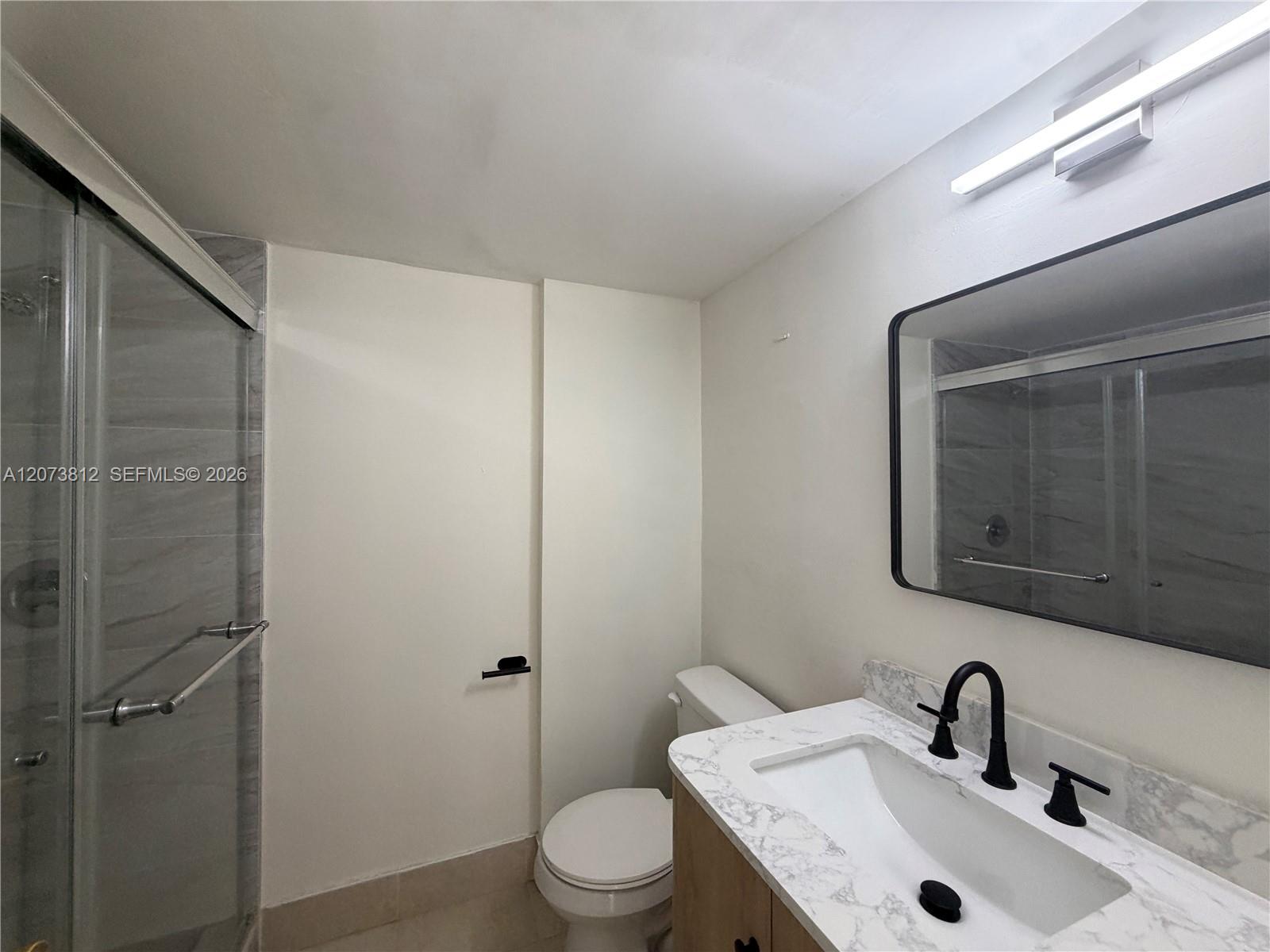 16851 Ne 23rd Avenue B214 Property Photo 16