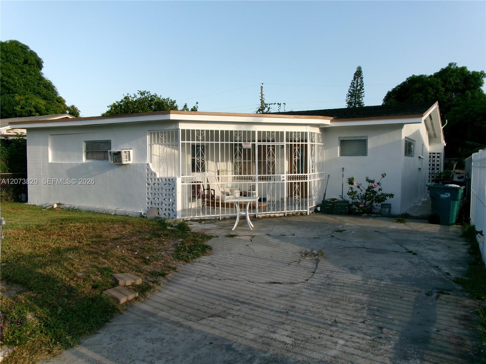864 Nw 116th Street Property Photo 1
