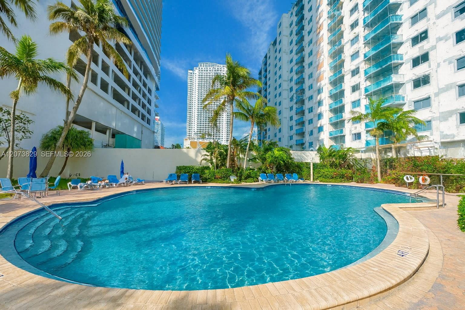 4001 S Ocean Drive 3j Property Photo 1