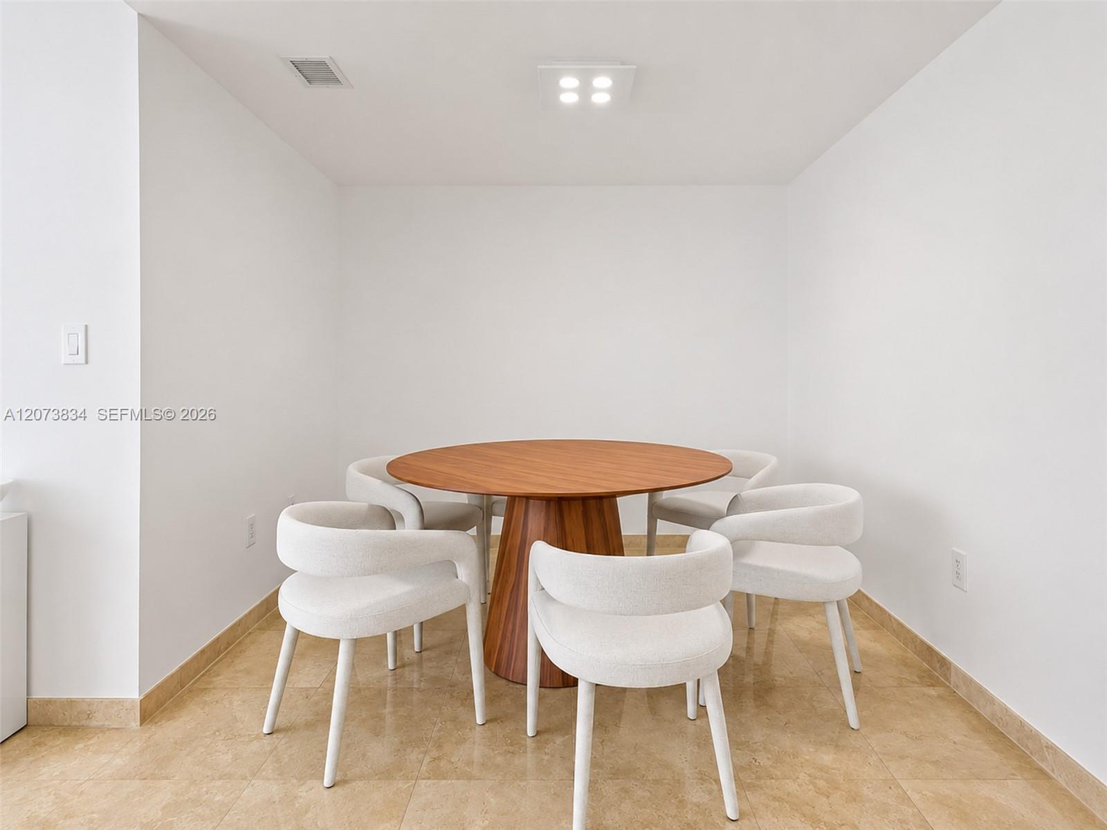 350 S Miami Avenue 2304 Property Photo 9
