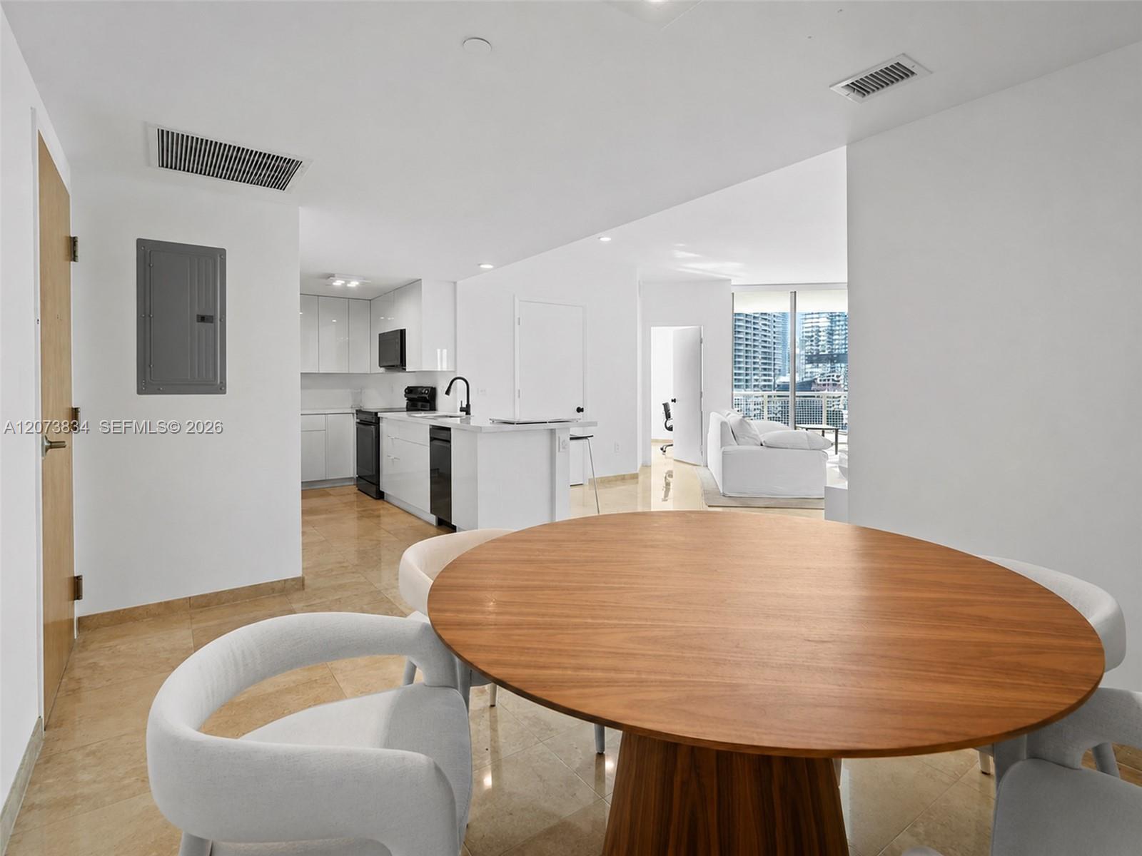 350 S Miami Avenue 2304 Property Photo 10