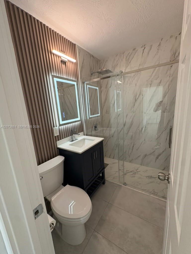 825 S 28th Avenue Property Photo 16