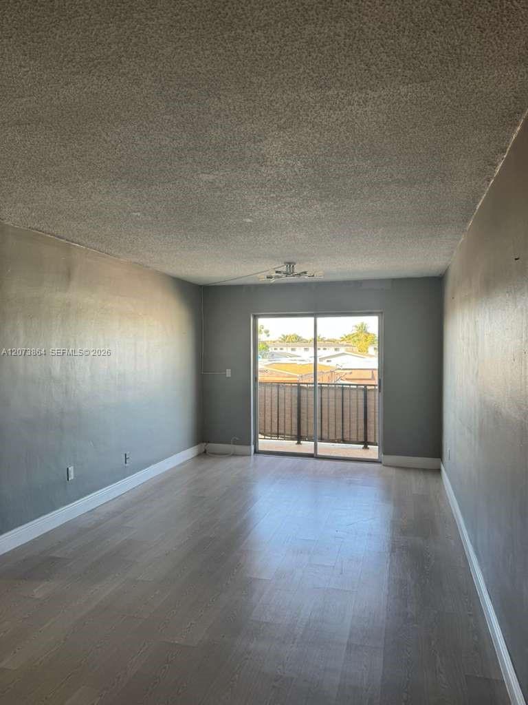 A12073864 Property Photo 2