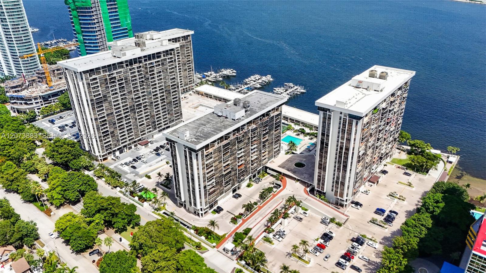 1915 Brickell Avenue C1607 Property Photo 2