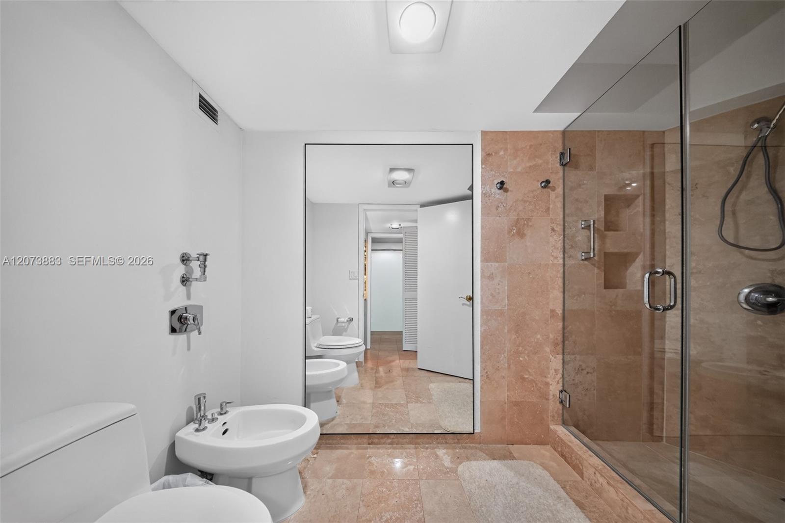 1915 Brickell Avenue C1607 Property Photo 27