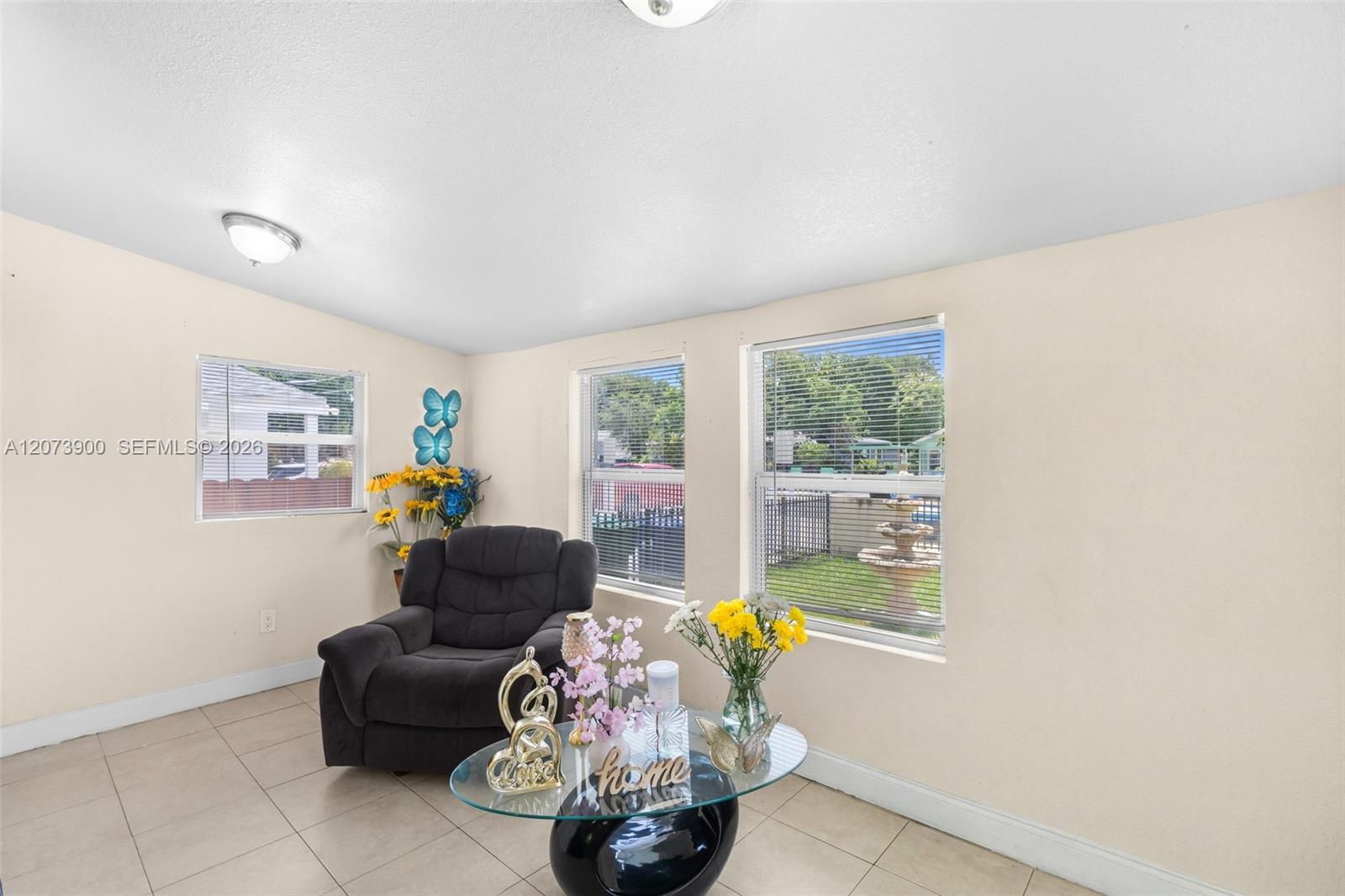 3073 Nw 59th Street Property Photo 8