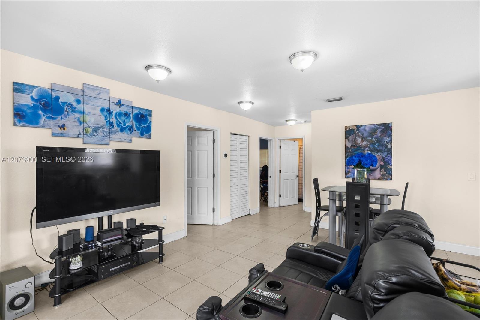 3073 Nw 59th Street Property Photo 9