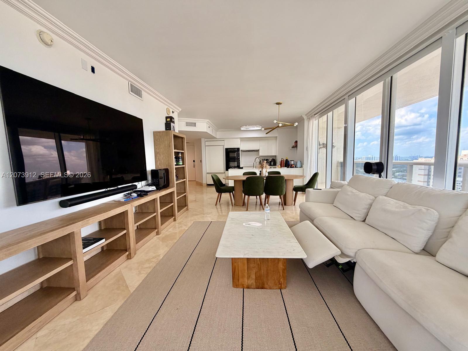 1830 S Ocean Drive 2108 Property Photo 16