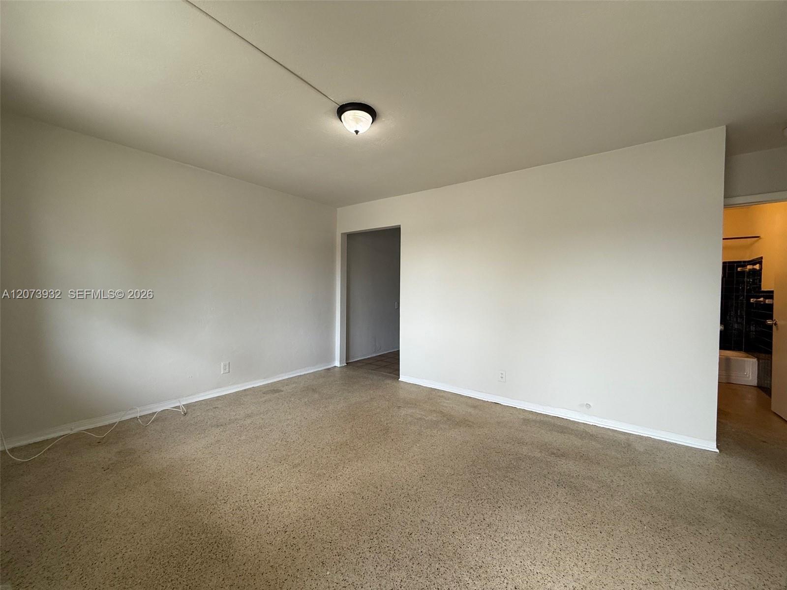 900 Sw 5th Street 2 Property Photo 3