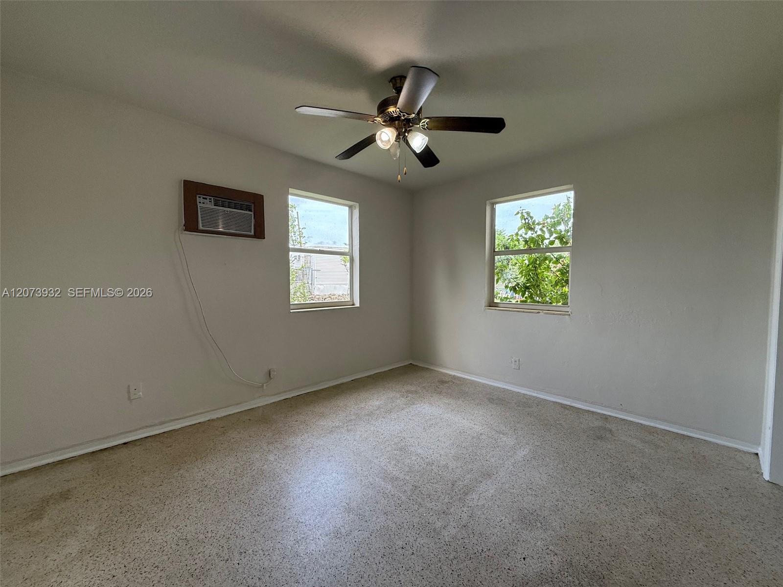900 Sw 5th Street 2 Property Photo 5