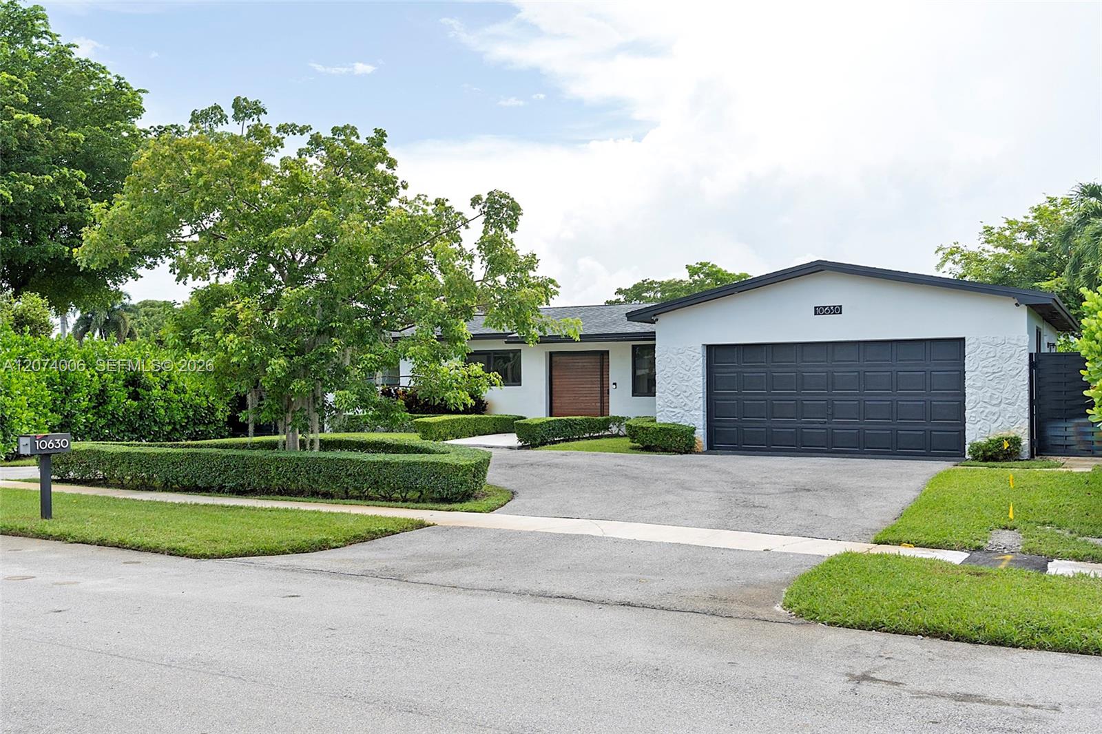 10630 Nw 19th Place Property Photo 1