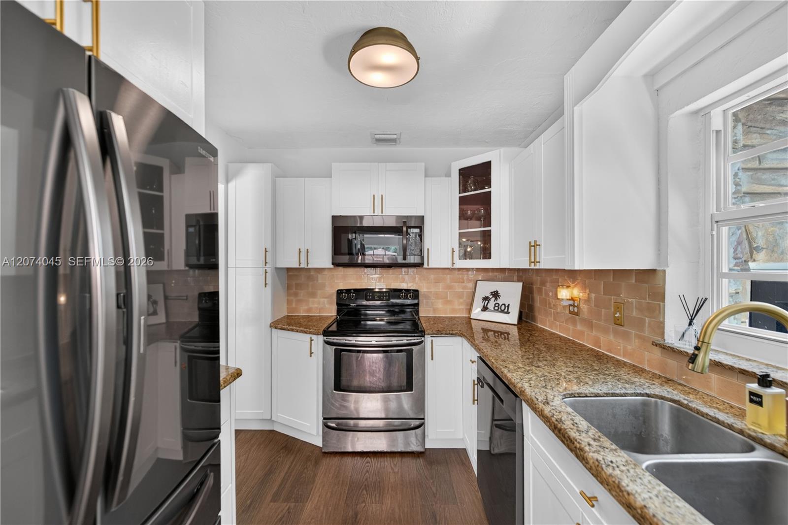 801 Ne 70th Street Property Photo 24