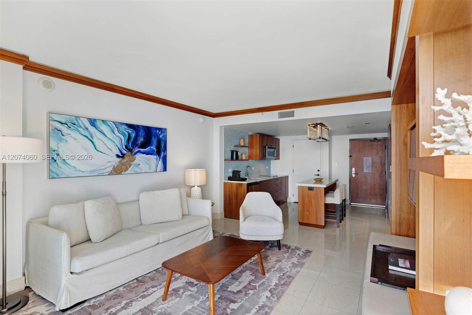 6801 Collins Avenue 920 Property Photo 9