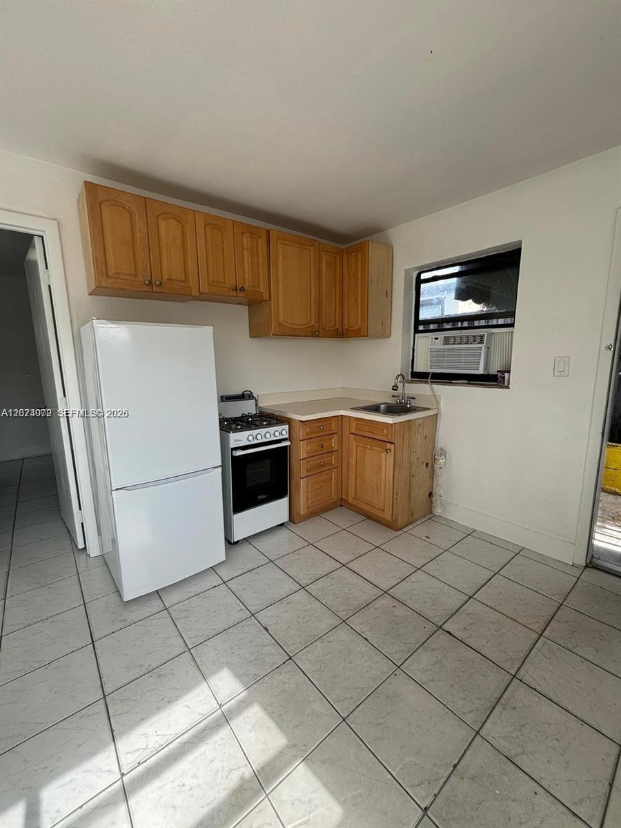 1660 Sw 24th Avenue 0 Property Photo 3