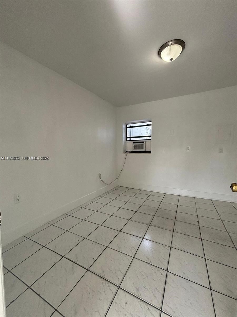 1660 Sw 24th Avenue 0 Property Photo 6