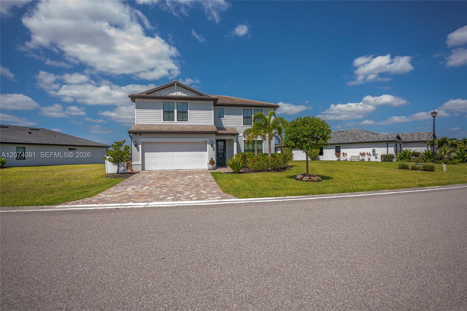 16241 Rosemallow Lane Property Photo 2