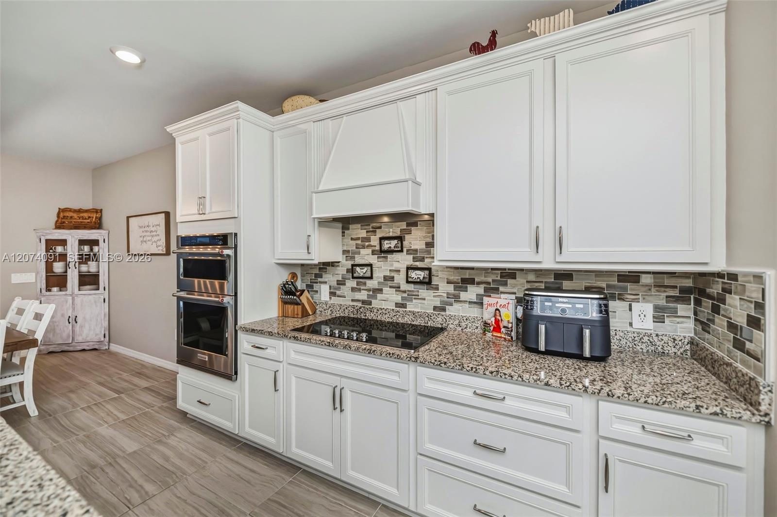 16241 Rosemallow Lane Property Photo 27