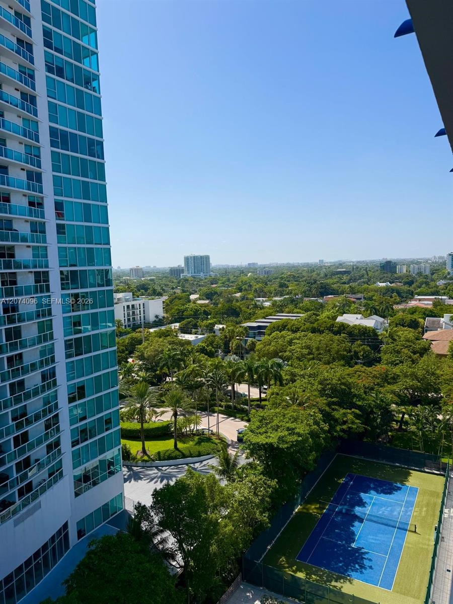 2025 Brickell Avenue 1702 Property Photo 5