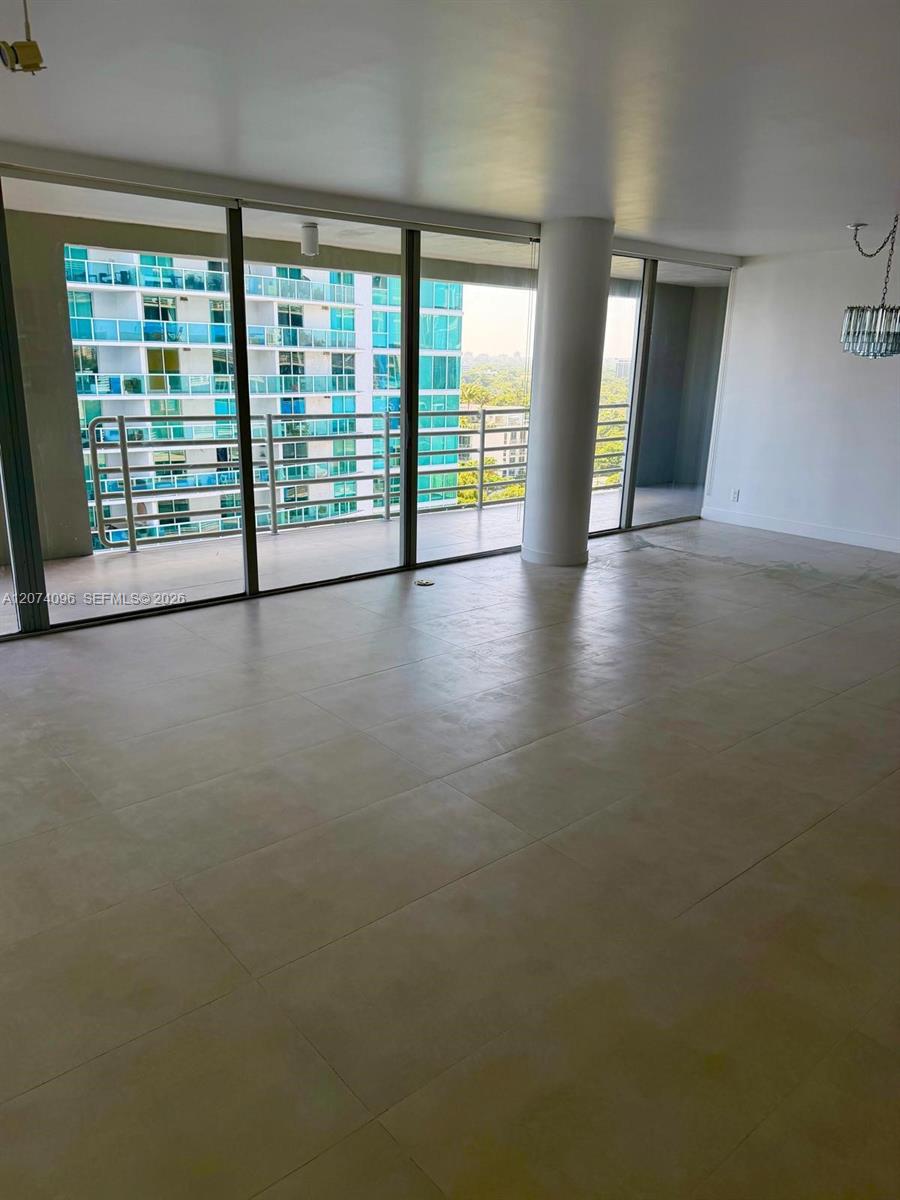 2025 Brickell Avenue 1702 Property Photo 11