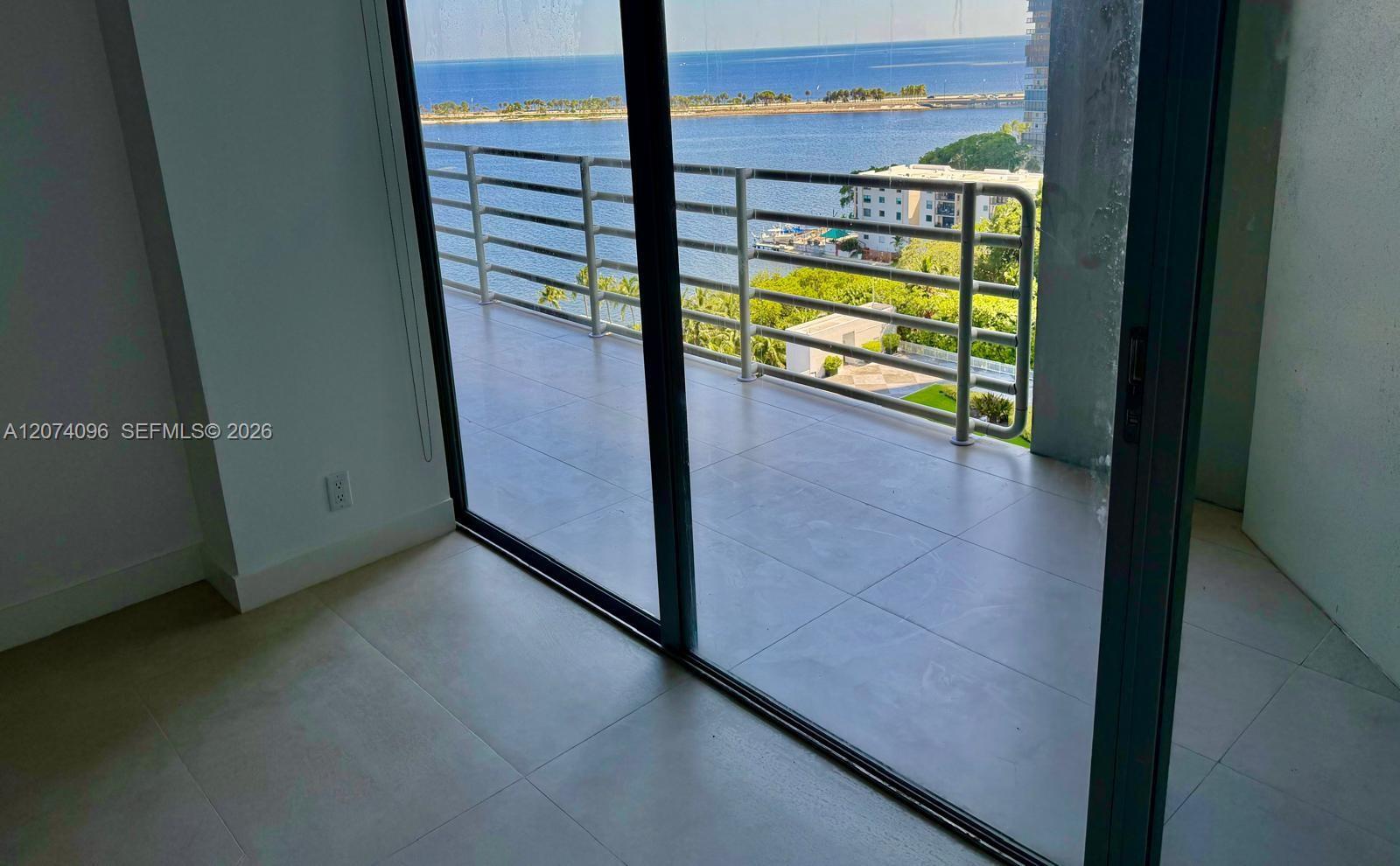 2025 Brickell Avenue 1702 Property Photo 23