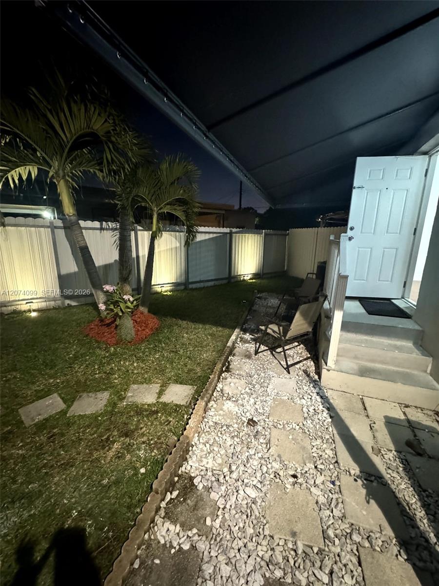A12074099 Property Photo 9