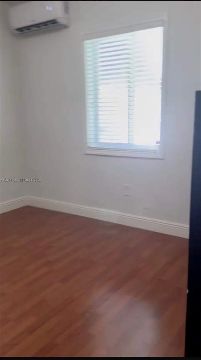 A12074099 Property Photo 21