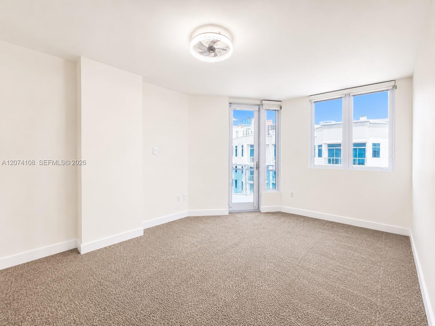 3000 Ne 188th Street 709 Property Photo 17