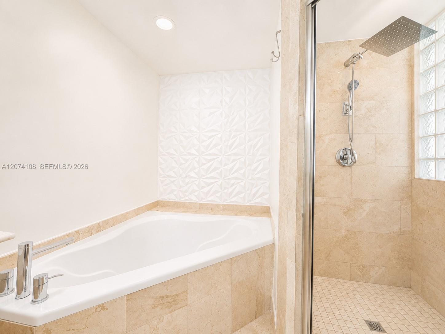 3000 Ne 188th Street 709 Property Photo 19