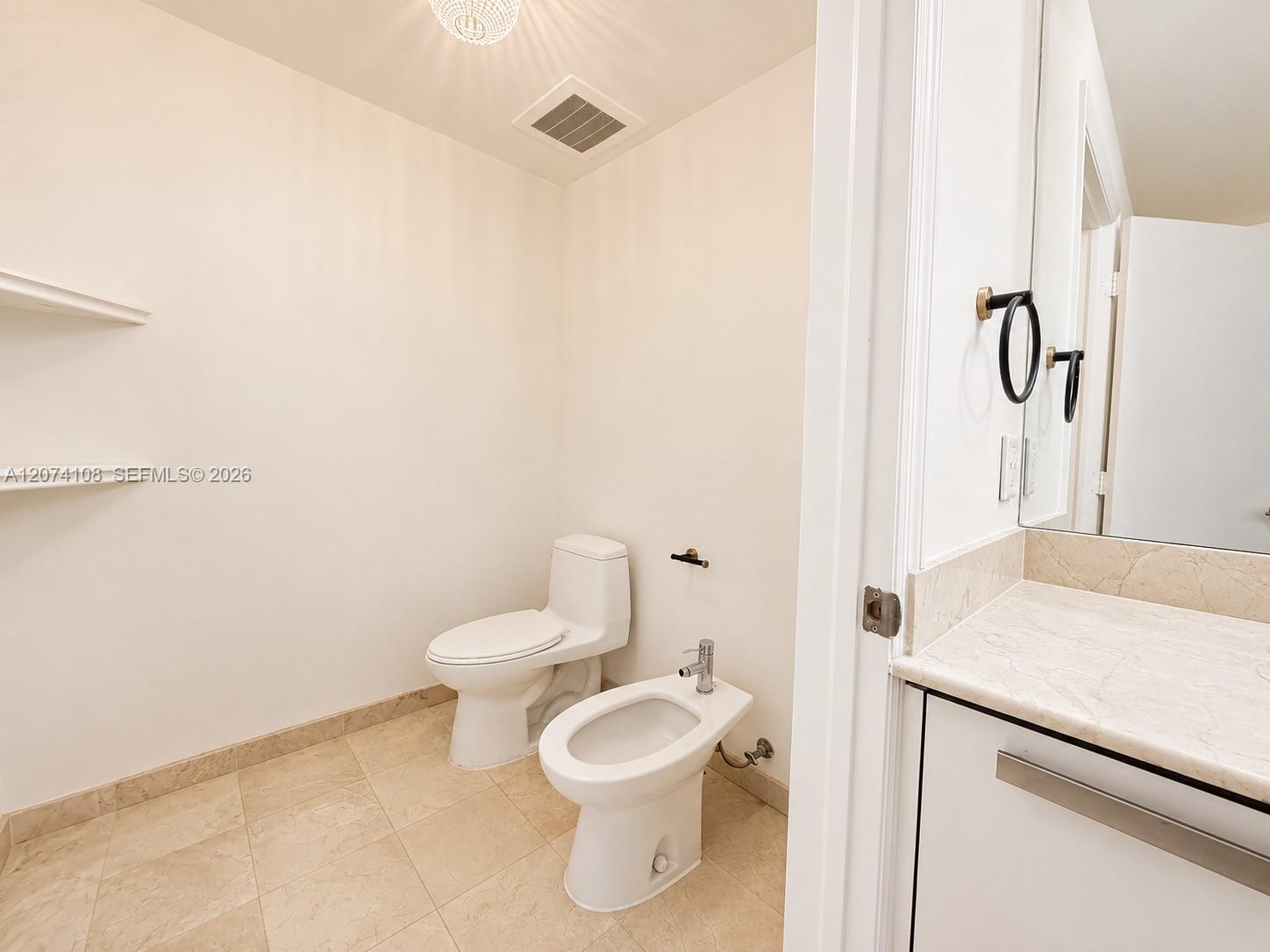 3000 Ne 188th Street 709 Property Photo 20
