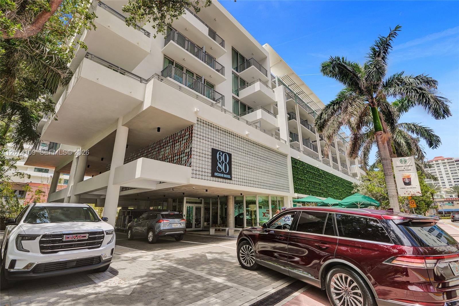 6080 Collins Avenue 508 Property Photo 27