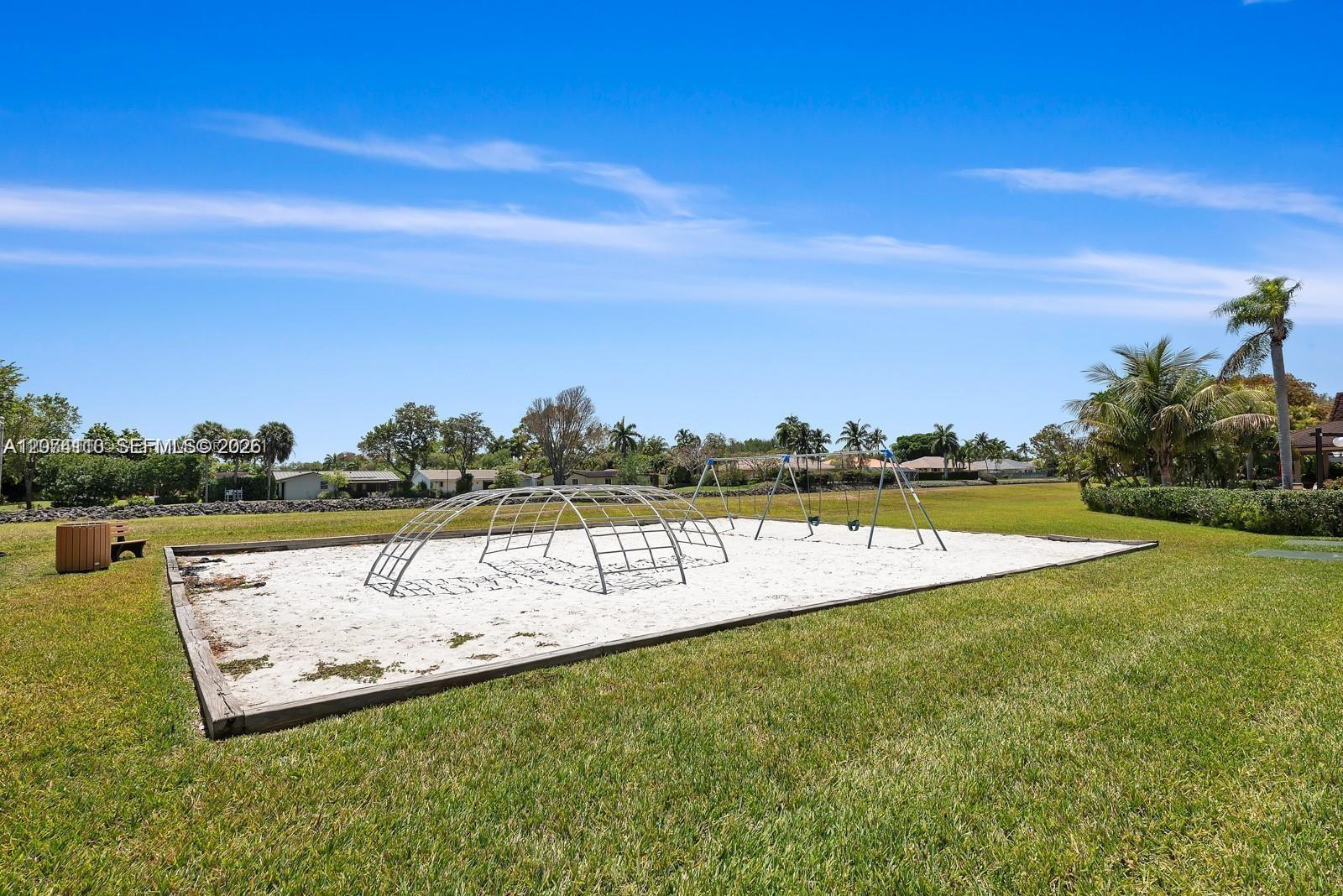 7900 Camino Circle 403 Property Photo 4