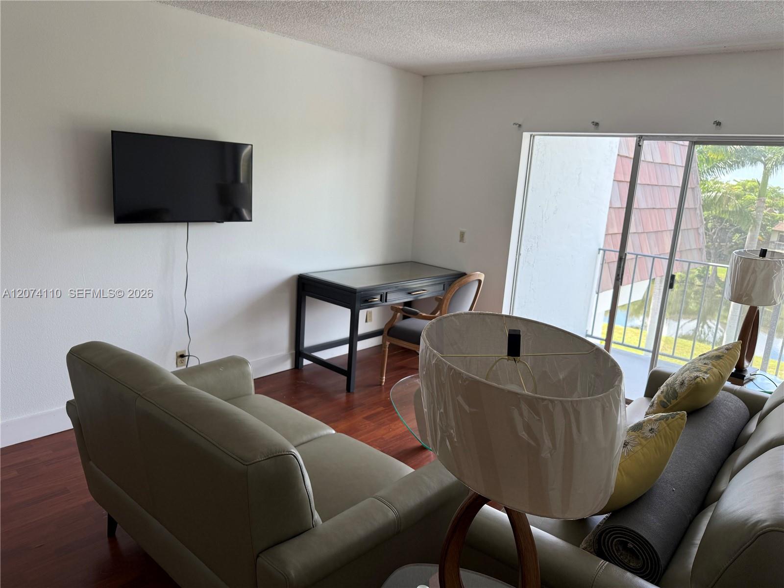 7900 Camino Circle 403 Property Photo 11