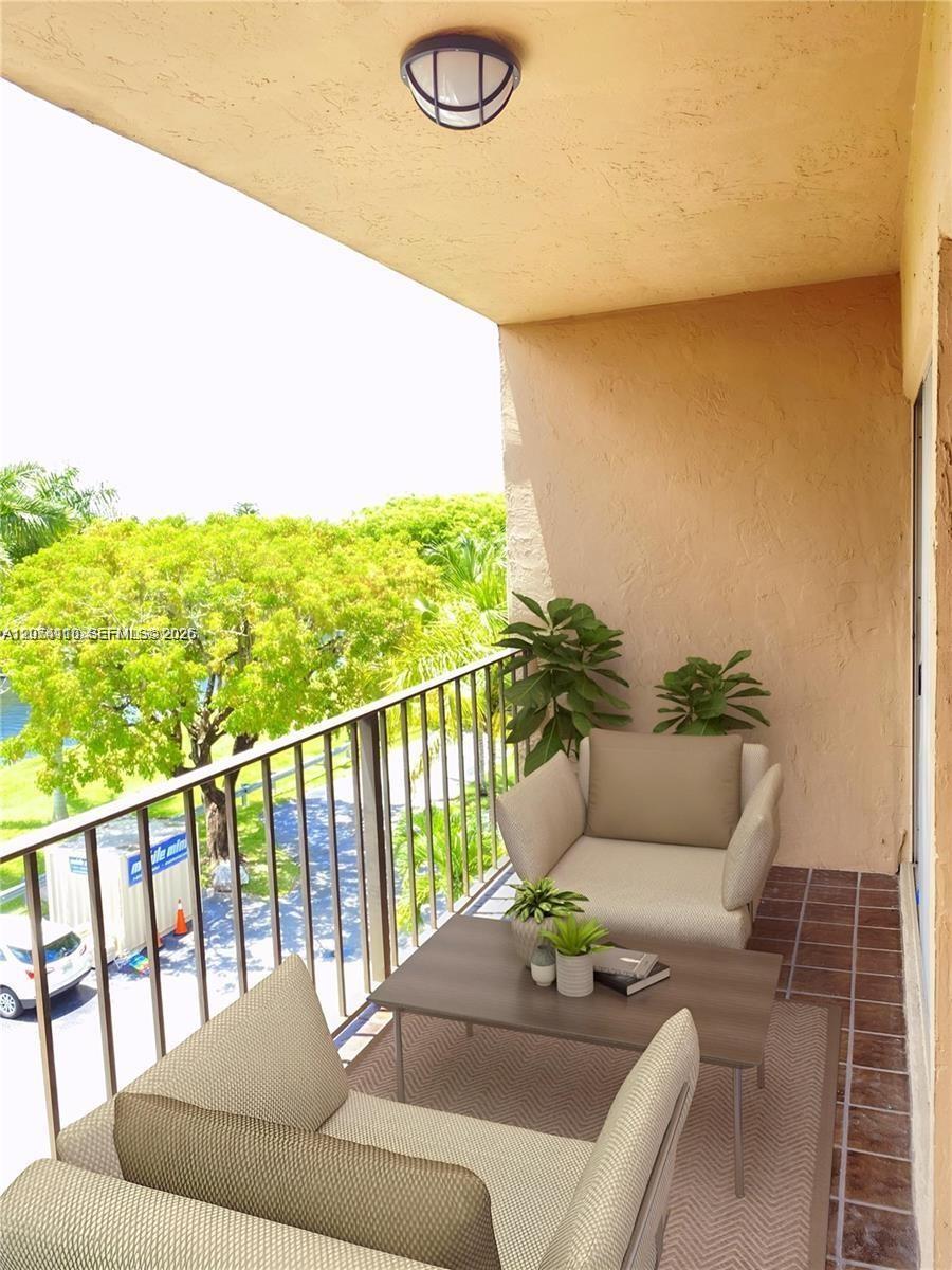 7900 Camino Circle 403 Property Photo 12