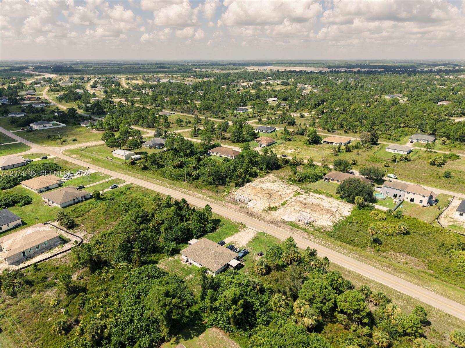 960 Eisenhower Boulevard Property Photo 10