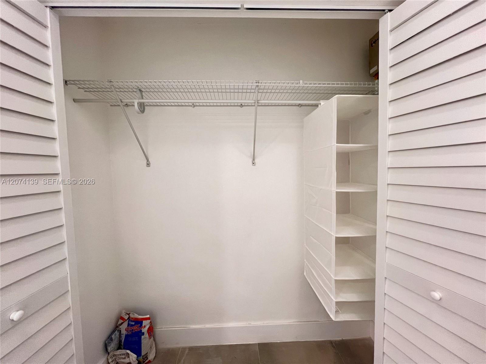 A12074139 Property Photo 7
