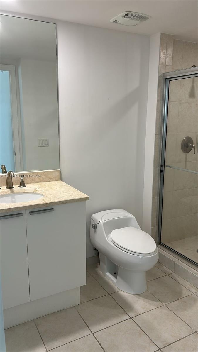 14951 Royal Oaks Lane 702 Property Photo 6